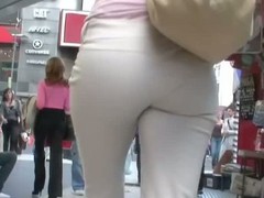 sex-mad ass chick street candid black frizzy hair in tight-fisted trousers